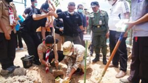 Menindaklanjuti Instruksi Jokowi, Plt Gubernur Siap Hijaukan Bandara Buntu Kunik Toraja