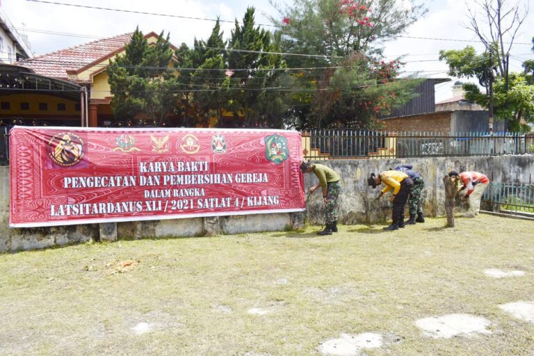Taruna Latsitardanus 41 dan Masyarakat Renovasi Gereja, Masjid & Rumah Tak Layak Huni 3 Taruna Latsitardanus 41 dan Masyarakat Renovasi Gereja, Masjid & Rumah Tak Layak Huni
