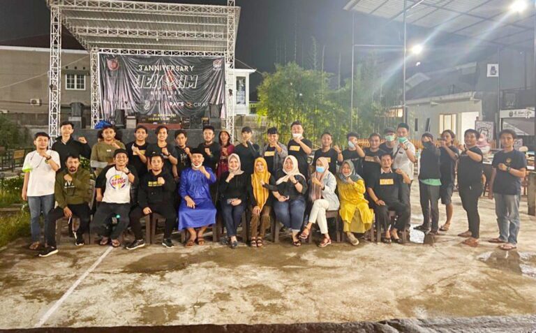Puluhan OKP Nyatakan Mosi tidak Percaya Hasil Musda XV KNPI Makassar 6 Puluhan OKP Nyatakan Mosi tidak Percaya Hasil Musda XV KNPI Makassar