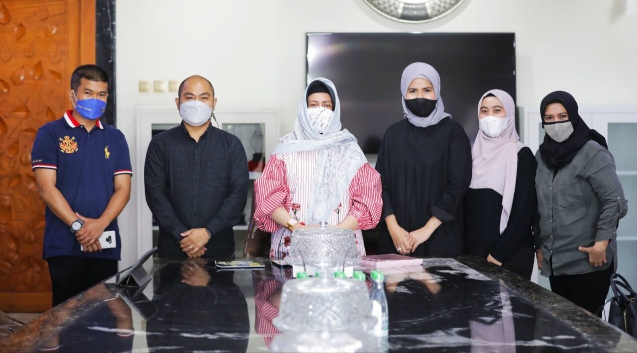 Plh Kadis Pariwisata Bahas Persiapan CBFW 2021 Bersama Ketua TP PKK Makassar