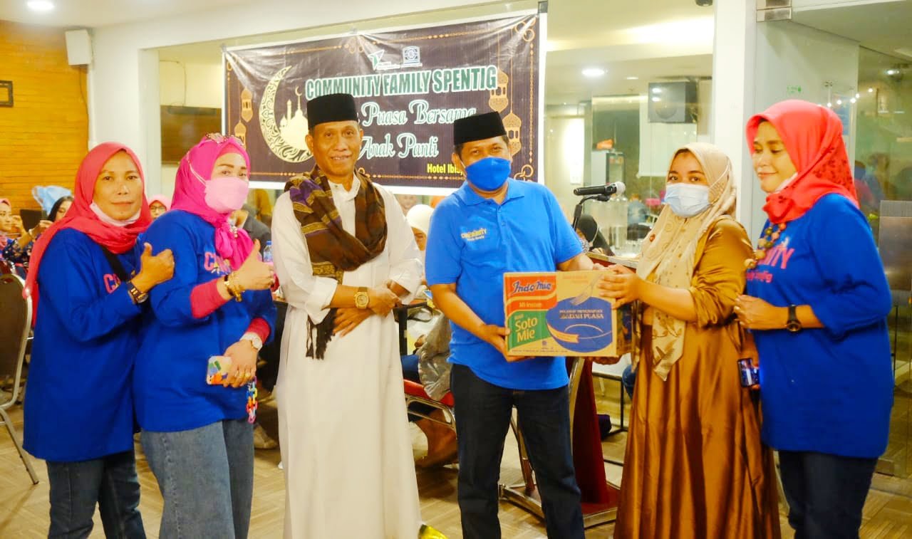 Terapkan Prokes Ketat, Community Family Spentig Makassar Gelar Buka Puasa Bersama Anak Panti Asuhan