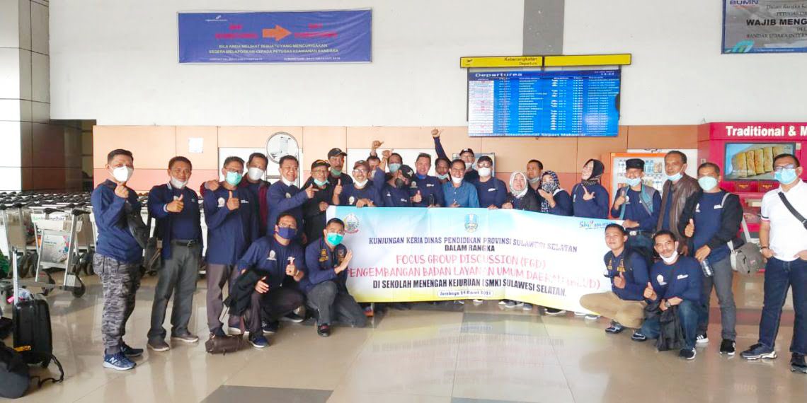 19 SMK BLUD Sulsel Kunker dan FGD di Pulau Jawa
