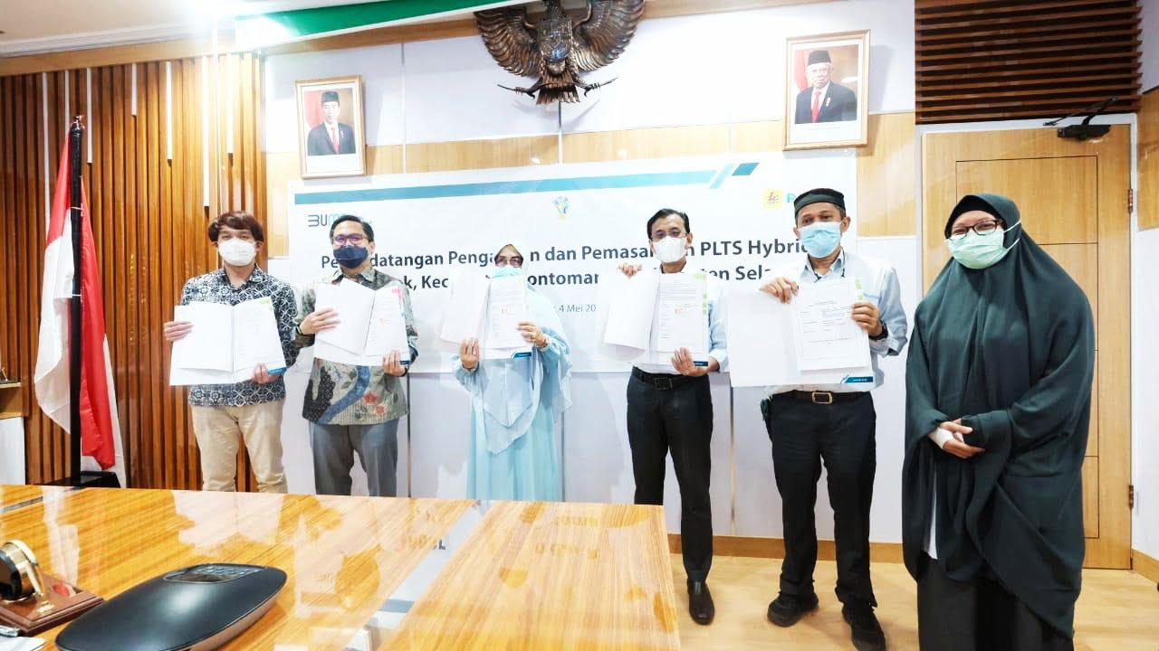 Tingkatkan Bauran EBT, PLN Bangun PLTS Hybrid di Selayar Sulsel