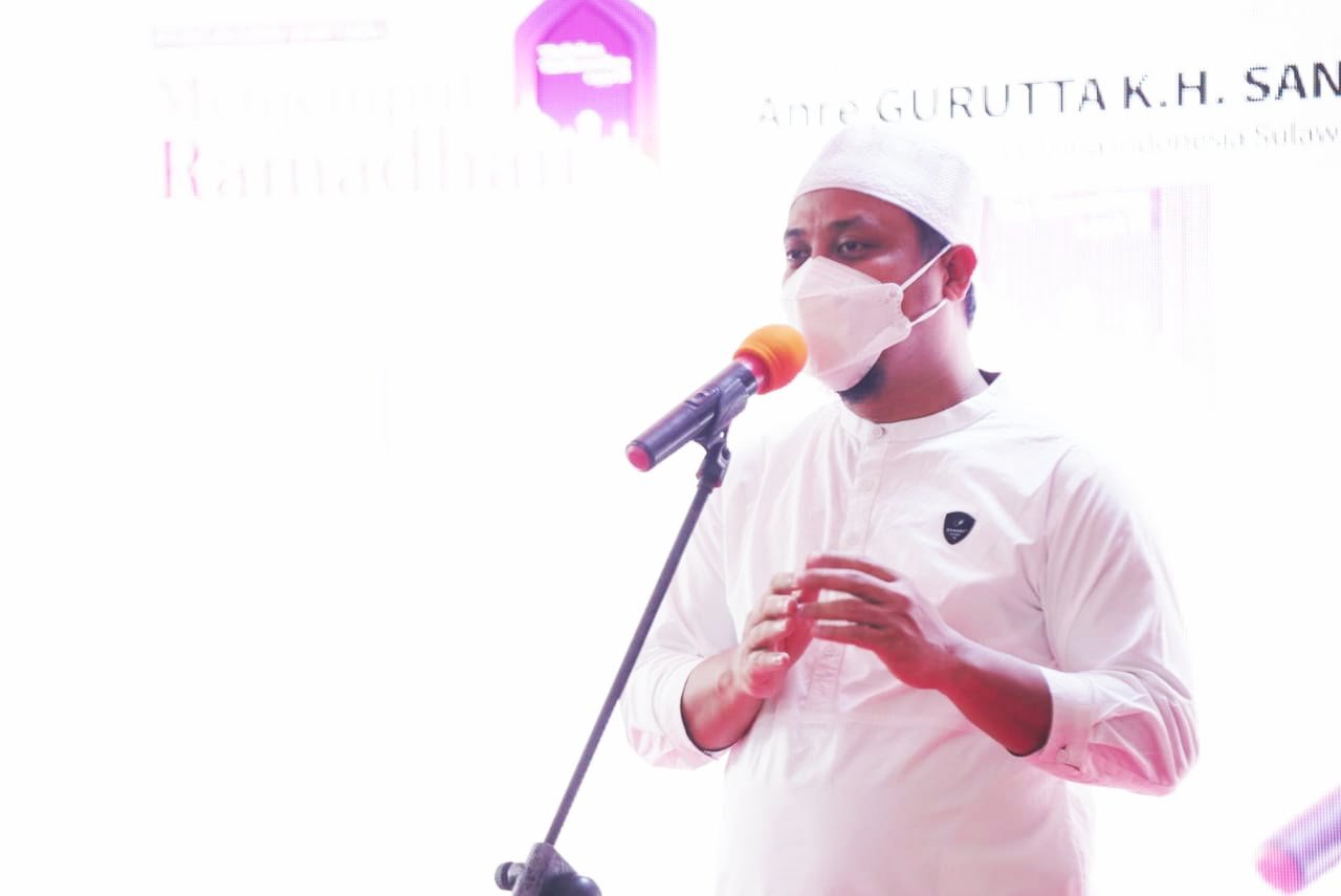 Plt Gubernur Sulsel Imbau Umat Muslim Salurkan Zakat melalui Lembaga Resmi