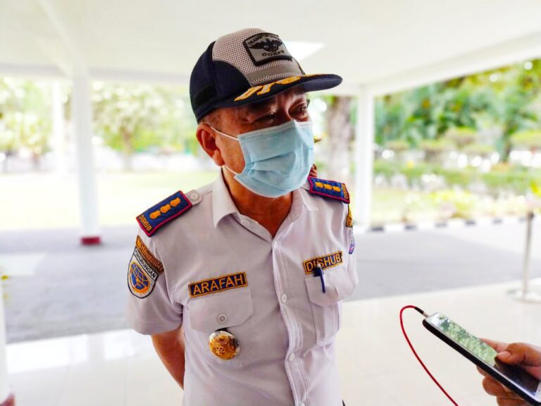 Kadishub Sulsel: 1.330 Kendaraan diputar balik karena tidak penuhi syarat perjalanan 3 Kadishub Sulsel Muhammad Arafah