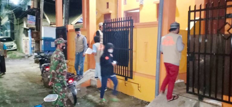 Tim Operasi Rumah Kost Biring Romang Datangi 29 Lokasi Kost 8 Tim Operasi Rumah Kost Biring Romang Datangi 29 Lokasi Kost