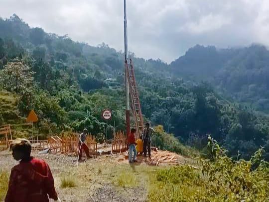 PLN Hadirkan Listrik di Kampung Bonti