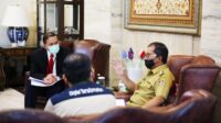 Panitia IIF 2021 London Undang Walikota Danny Paparkan Program PSEL Pada Investor Eropa