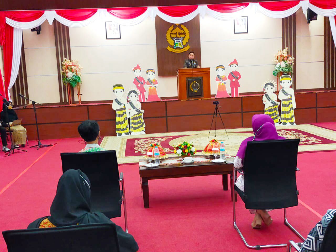 Dihadiri Naoemi Octarina, Sekprov Buka Festival Forum Anak Sulsel