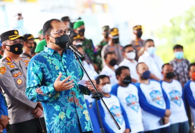 Kejar Pasien Suspect Covid-19, Danny Resmi Launching Covid Hunter 10 Kejar Pasien Suspect Covid 19, Danny Resmi Launching Covid Hunter