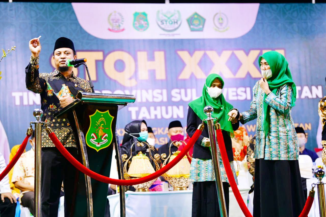 Plt Gubernur Sulsel Tetapkan Tuan Rumah STQH ke-33 Melalui Hafizah Tunanetra Peraih Juara Hifdzil Qur’an 30 Juz
