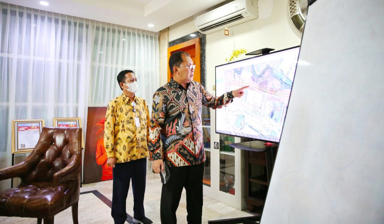 Makassar Bersiap Miliki Lintasan Kereta Api, Wali Kota Danny: Kemudahan Transportasi Warga