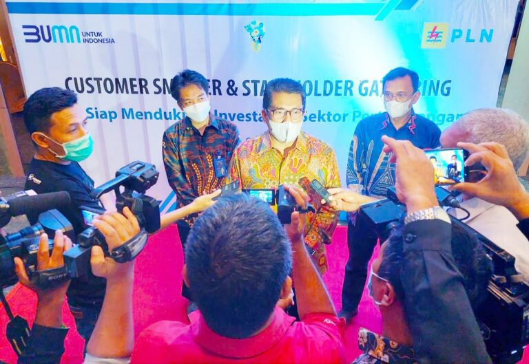 Dukung Industri Smelter di Sulawesi, PLN Jamin Pasokan Listrik Terpenuhi 8 Dukung Industri Smelter di Sulawesi, PLN Jamin Pasokan Listrik Terpenuhi