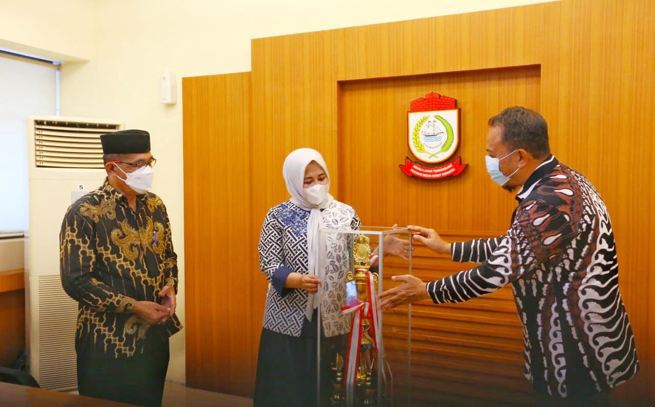 Fatmawati Rusdi Apresiasi Pelatih Official Hantar Kafilah Makassar Juara Umum STQH ke 32 Sidrap