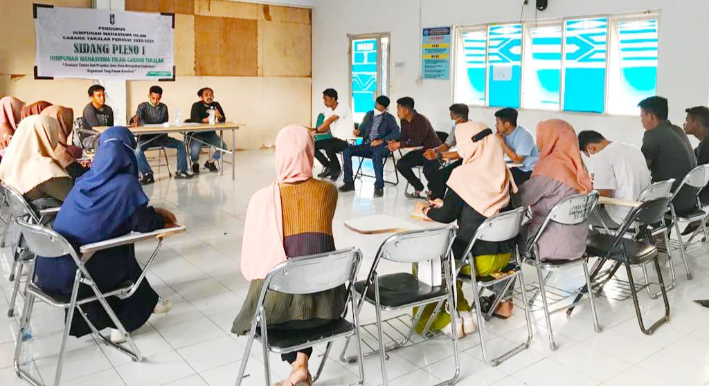 Ketua Umum HMI Takalar Diberhentikan 2 Ketua Umum HMI Takalar Diberhentikan