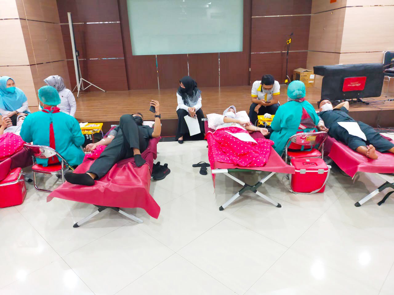 Bapenda Sulsel laksanakan Donor Darah