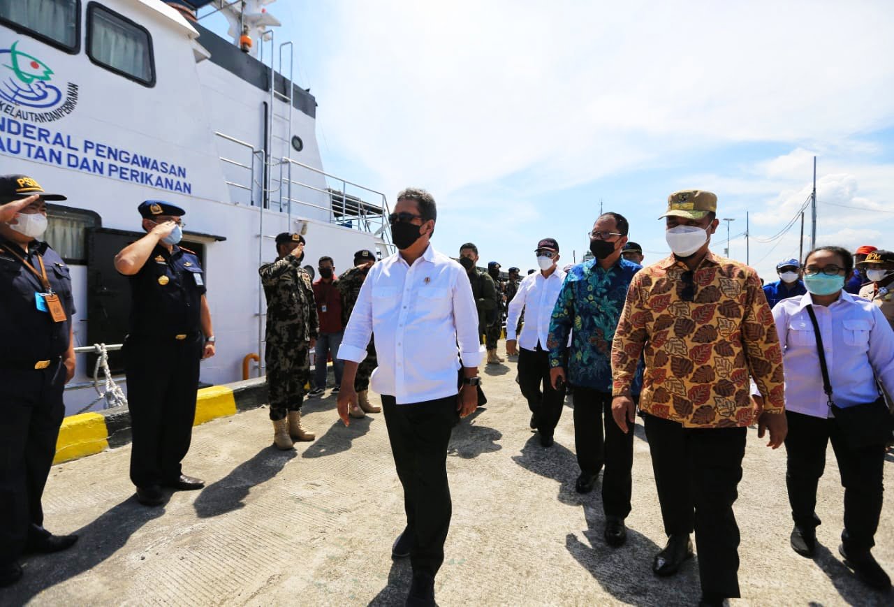 Dampingi Menteri Trenggono, Walikota Danny Pomanto Sebut Untia Pelabuhan Potensial