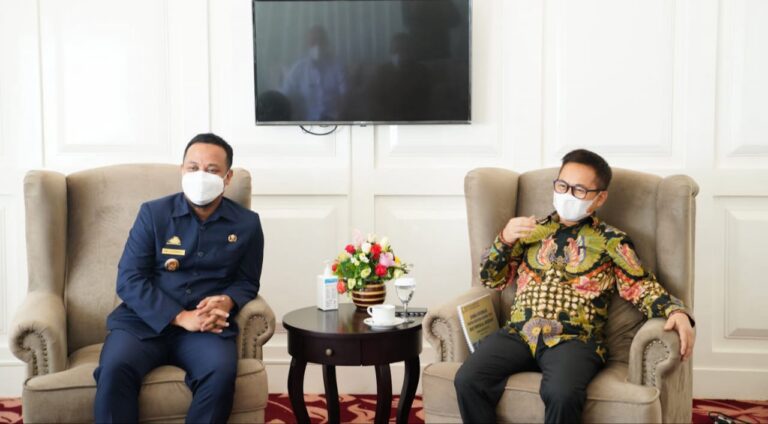 Stafsus Wapres sebut Plt Gubernur Sulsel sangat membantu dalam mempercepat PSN 6 Stafsus Wapres sebut Plt Gubernur Sulsel sangat membantu dalam mempercepat PSN