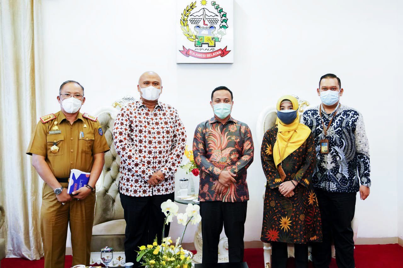 Plt Gubernur Sulsel Pertimbangan Pembatasan Retail Modern di Daerah