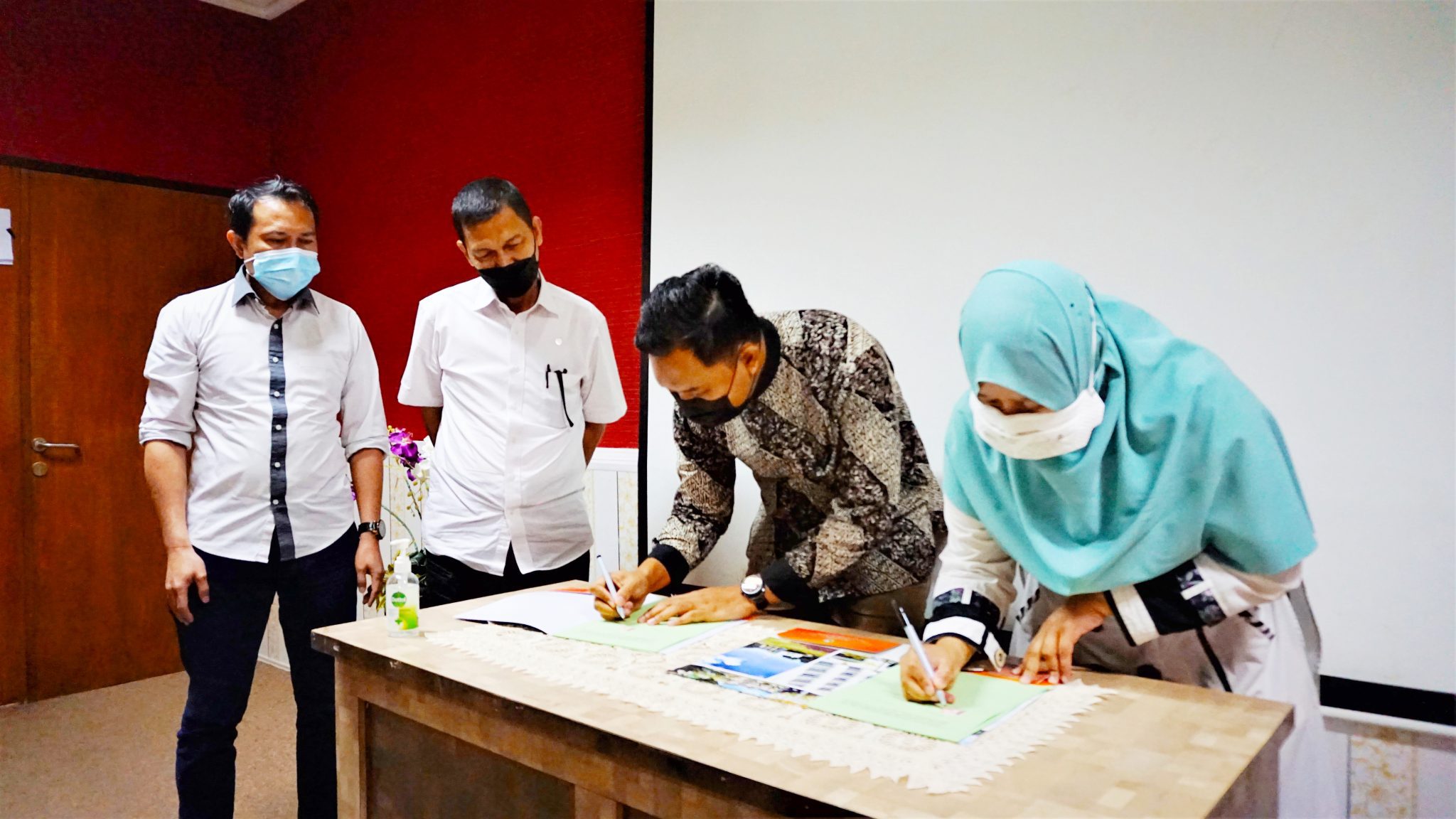 Dompet Dhuafa dan UIN Alauddin Makassar Jalin Kerjasama Sosial 2 Dompet Dhuafa dan UIN Alauddin Makassar Jalin Kerjasama Sosial