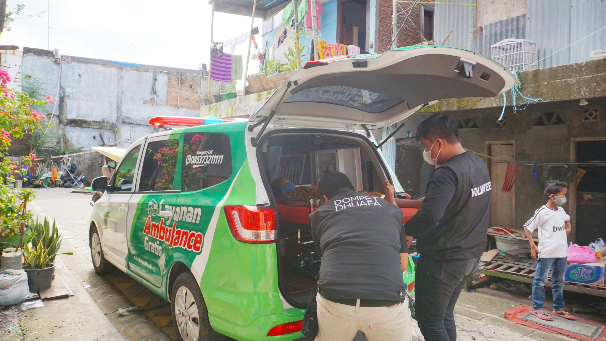 KolaborAksi Donatur Bersama Dompet Dhuafa Sulsel, Hadirkan Ambulans Bagi Warga Kurang Mampu 2 KolaborAksi Donatur Bersama Dompet Dhuafa Sulsel, Hadirkan Ambulans Bagi Warga Kurang Mampu
