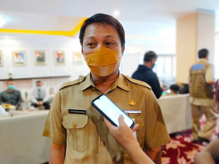 Kadisnaker sebut TKA China yang masuk ke Sulsel belum punya IMTA 8 Kepala Dinas Tenaga Kerja dan Transmigrasi Sulsel, Andi Darmawan Bintang,