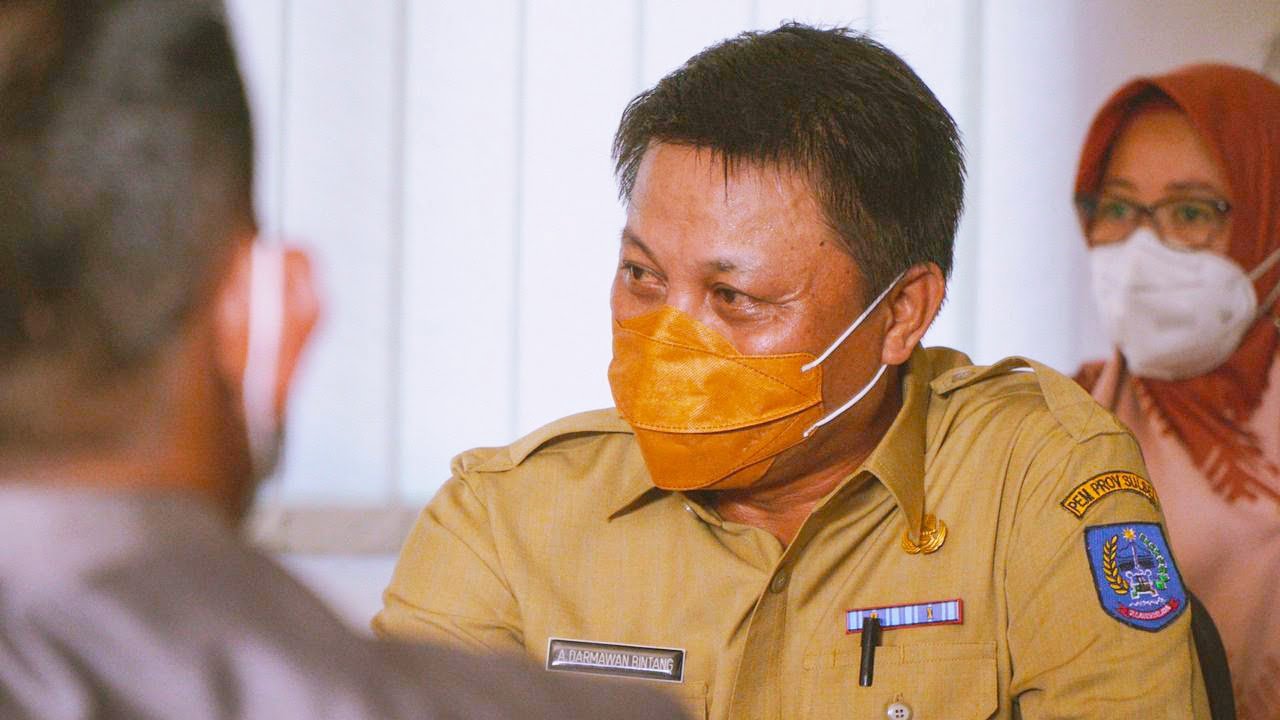 Andi Darmawan Bintang, Kepala Dinas Tenaga Kerja dan Transmigrasi Provinsi Sulawesi Selatan.