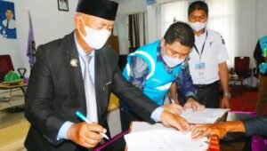 PLN Teken MoU, Guna Tingkatkan Produktivitas Petani Bawang di Enrekang