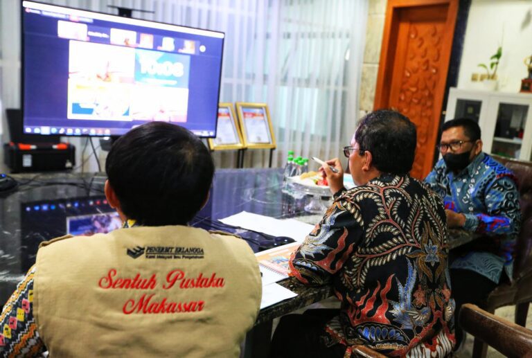 Kembalikan Minat Baca Anak, Danny Siapkan Literasi Sejarah Lokal Menuju Indonesia Cerdas 8 Kembalikan Minat Baca Anak, Danny Siapkan Literasi Sejarah Lokal Menuju Indonesia Cerdas