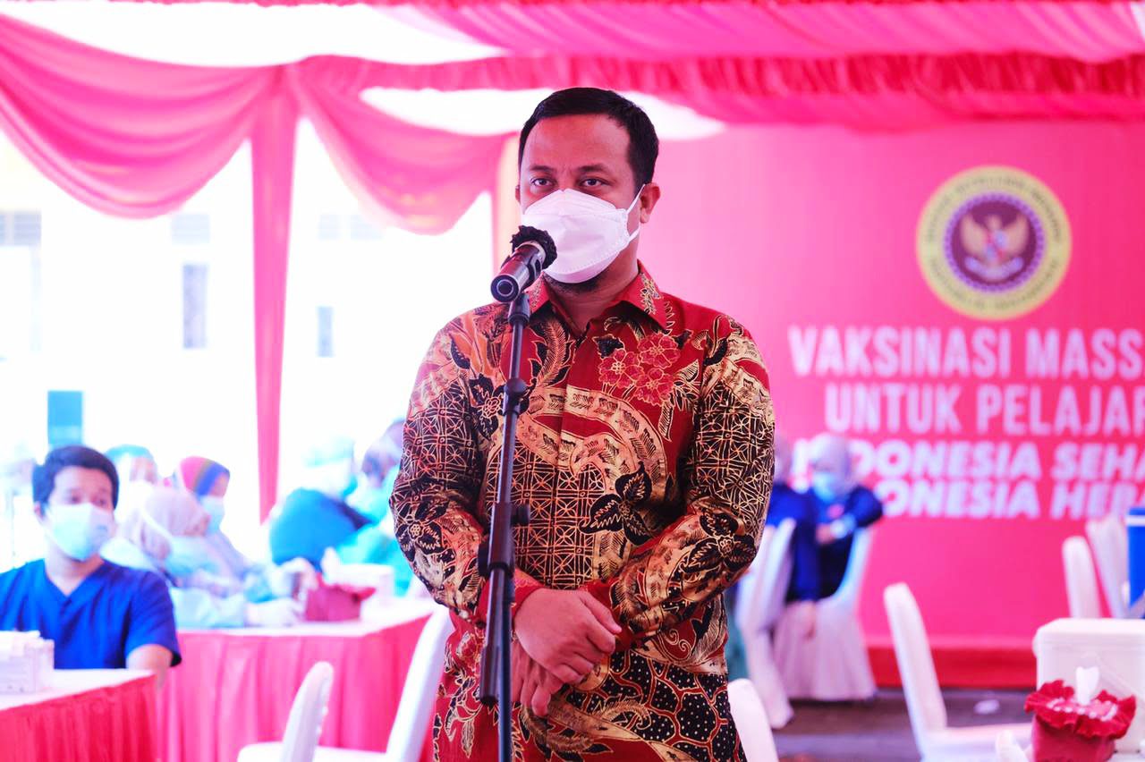 Plt Gubernur Sulsel Terus Genjot Vaksinasi