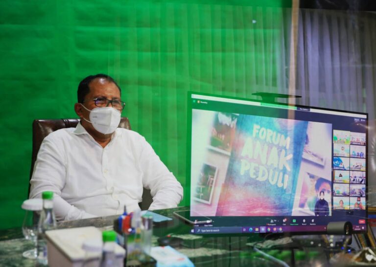 Walikota Danny Hadiri Peringatan HAN 2021 bersama Presiden Jokowi 6 Walikota Danny Hadiri Peringatan HAN 2021 bersama Presiden Jokowi