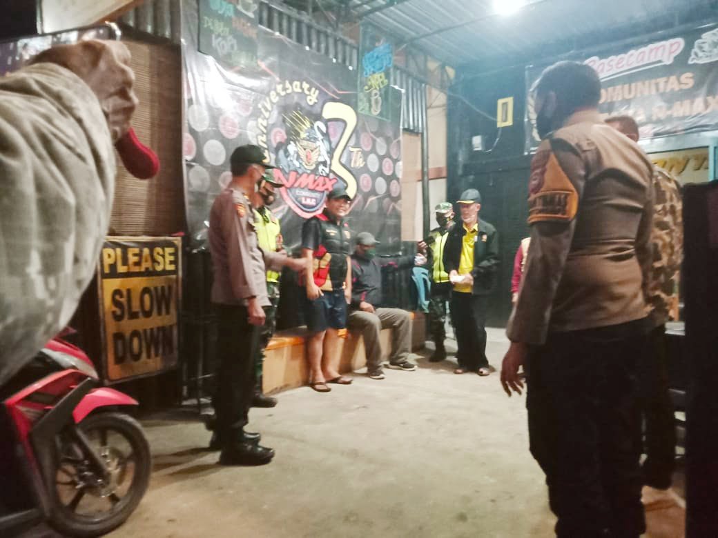Personil Gabungan Imbau Pemilik Warkop & Warung Makan Patuhi Aturan PPKM