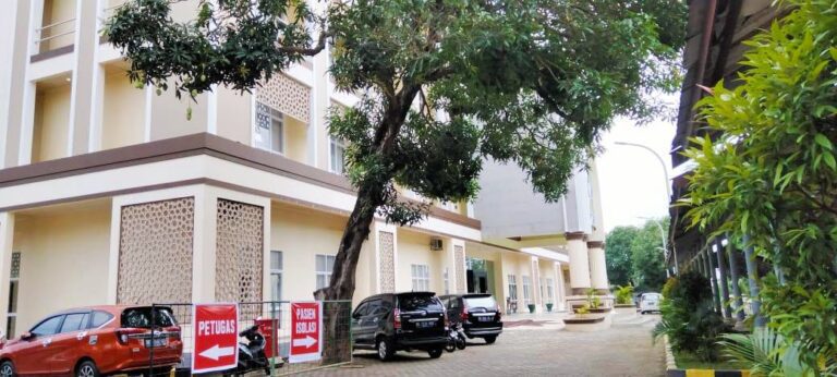 Sejak FIT Dibuka, Plt Gubernur Sulsel: Fasilitas Isolasi Terintegrasi Terisi 57 Pasien 3 Sejak FIT Dibuka, Plt Gubernur Sulsel: Fasilitas Isolasi Terintegrasi Terisi 57 Pasien
