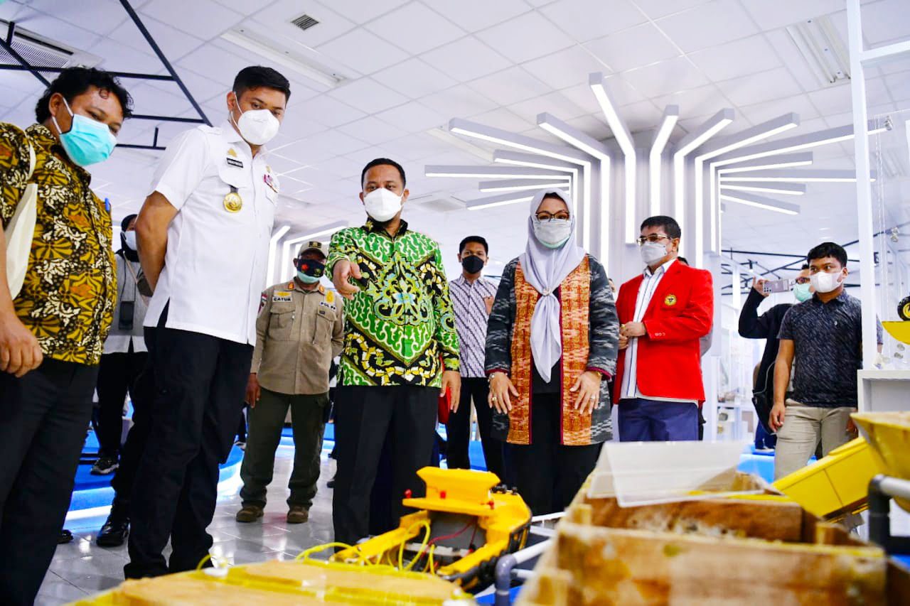 Launching Incubator of Technology and Business Teknik Unhas, Plt Gubernur: Pembangunan Paling Kuat adalah SDM