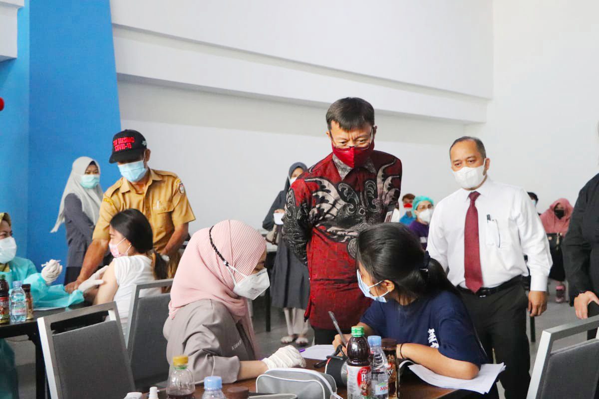 Wisata Vaksin bersama OJK-PHRI-Yayasan Anak Bangsa
