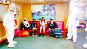 Pasien Isolasi Apung di KM Umsini Bertambah 12 Orang, Total 82 orang