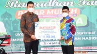 Puncak Hardiknas Disdik Sulsel Ditandai Penyerahan Bantuan CSR Bank Sulselbar