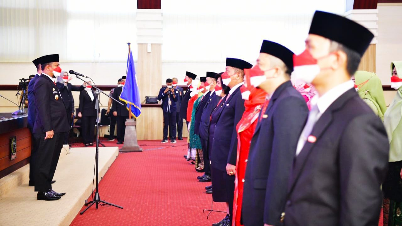 1.835 ASN Pemprov Sulsel Terima Tanda Kehormatan Satyalancana Karya Satya