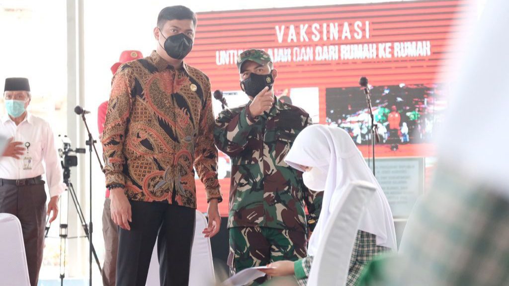 Bupati Adnan Minta Stok Vaksin di Gowa Selalu Terjaga