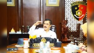 Presiden Instruksikan Polri Tak Reaktif Soal Mural “404: Not Found”