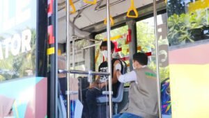 Antusiasme Vaksin di Sulsel Tinggi, Warga Minati Layanan Vaksinator Keliling