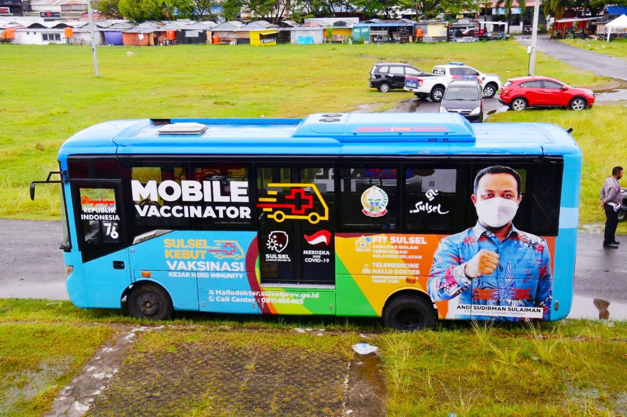 Mobile Vaccinator "Kebut Vaksin Sulsel" Layani 500 Siswa SMA/SMK di Sinjai
