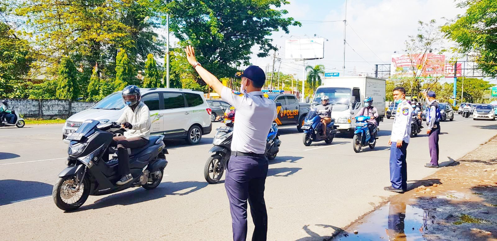 Tim U-turn Dishub Tetap Konsisten Tertibkan Pengatur Lalulintas Ilegal