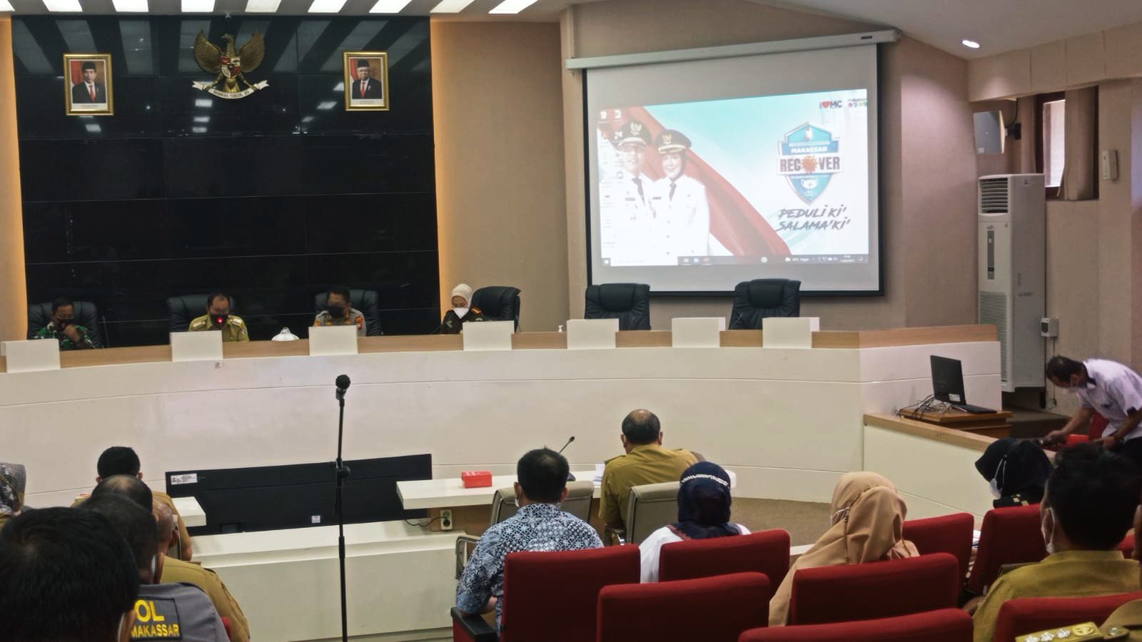 Wali Kota Makassar Minta Vaksinasi Serentak di 100 RT per Hari 100% Segera Terealisasi