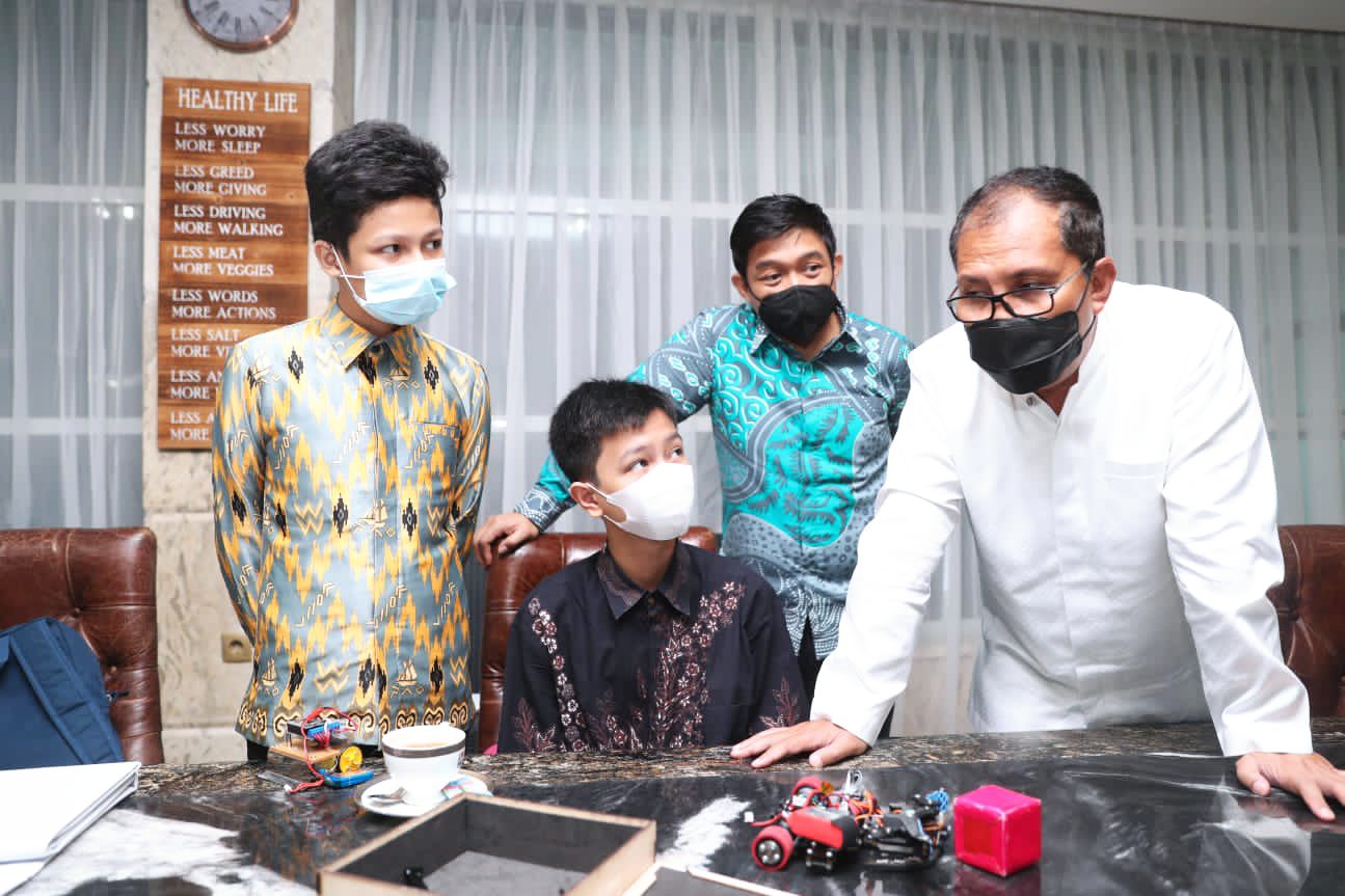 Minta Dukungan, Tiga Siswa MAN 1 Wakili Kota Makassar Lomba Asean Robotic Day