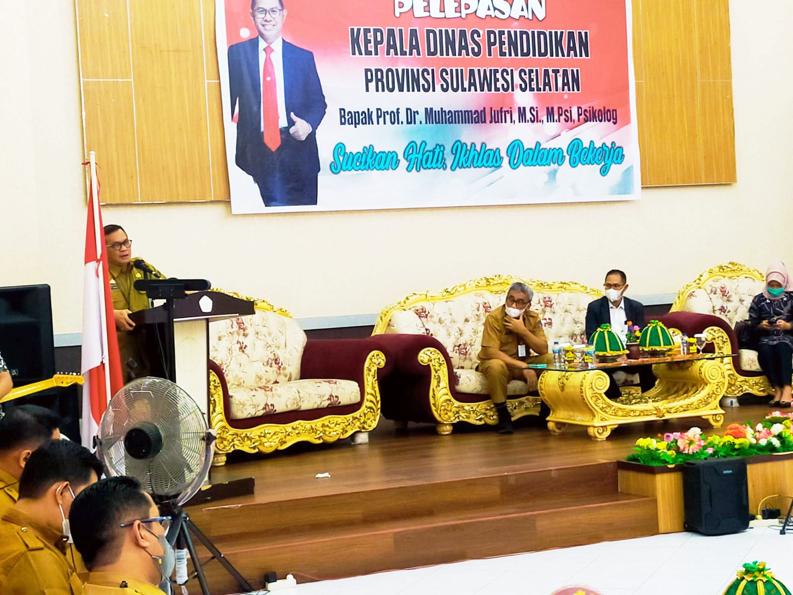 Suasana Haru warnai Pelepasan Prof Jufri sebagai Kadisdik Sulsel