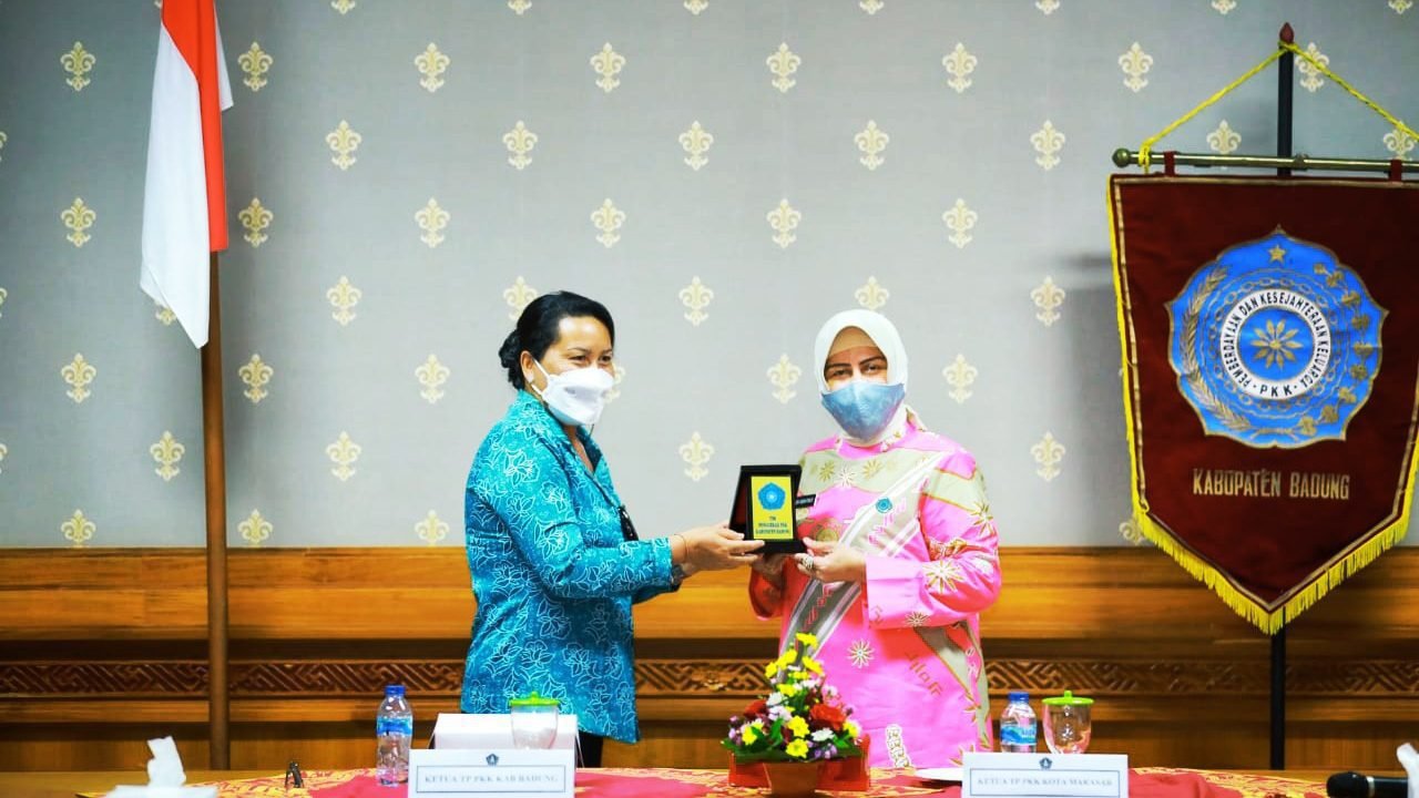 Fokus Penguatan Pemberdayaan Masyarakat, Indira Yusuf Ismail Sharing Bersama Ketua PKK Badung