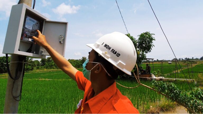 Dukung Geliat Ekonomi, Penjualan Listrik PLN Sulselrabar tumbuh 5,38% 6 Dukung Geliat Ekonomi, Penjualan Listrik PLN Sulselrabar tumbuh 5,38%