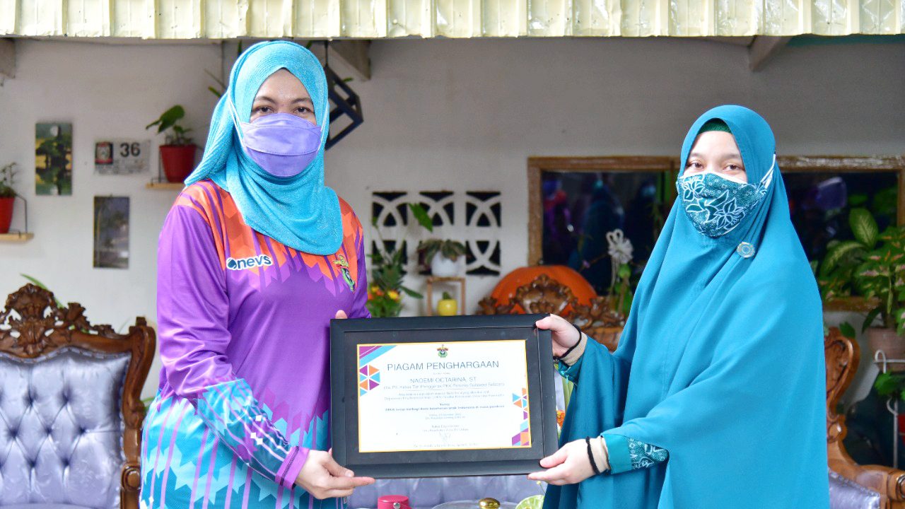 Plt Ketua TP PKK Sulsel Buka Bakti Sosial DIKA