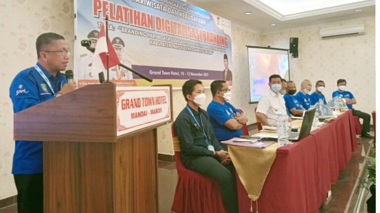 Pelatihan Digitalisasi Branding, Disparbud Pangkep Tingkatkan Pengetahuan Pelaku Wisata 5 Pelatihan Digitalisasi Branding, Disparbud Pangkep Tingkatkan Pengetahuan Pelaku Wisata